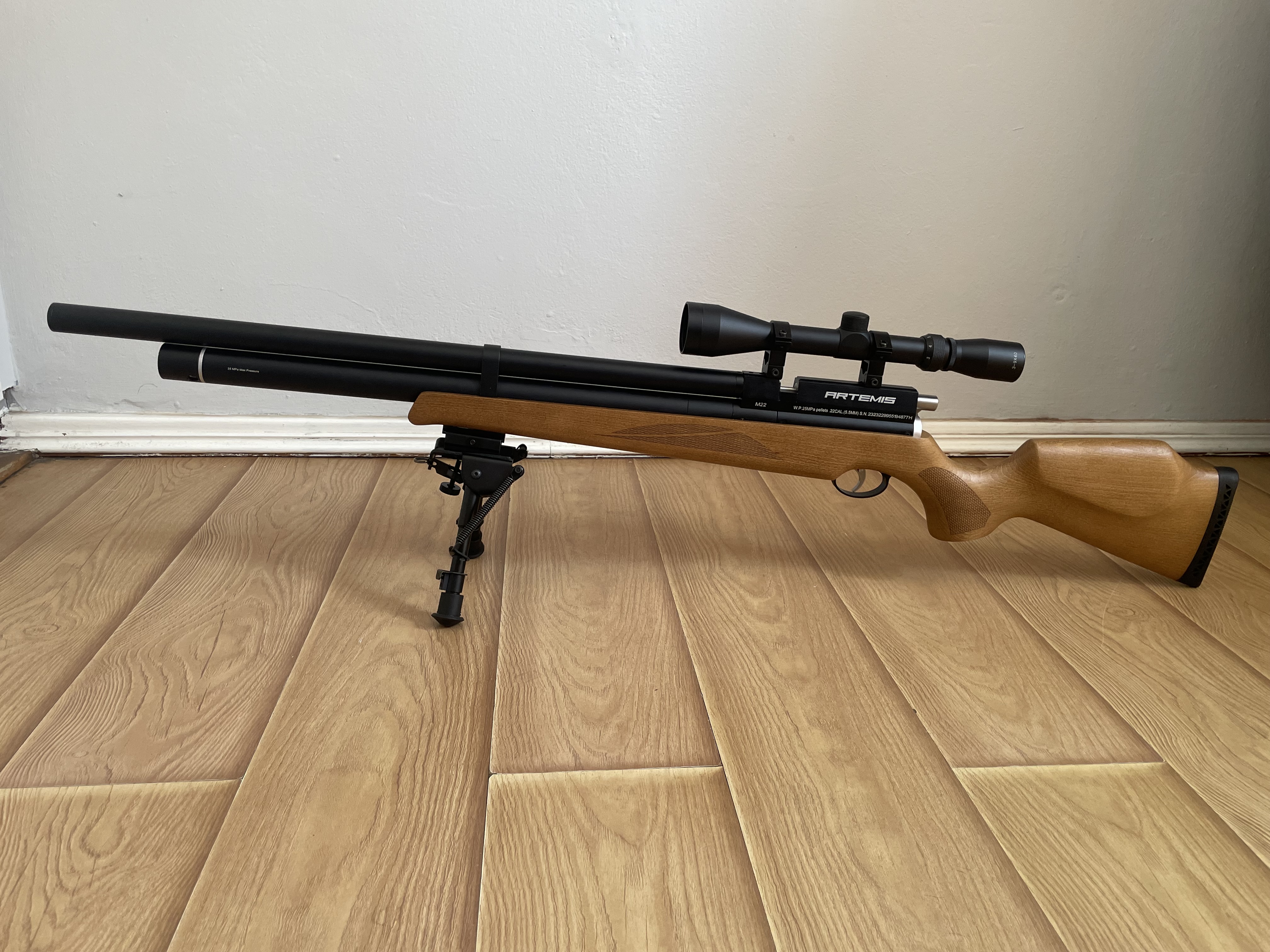 Artemis M22 PCP Air Rifle – .22 Cal (Cal. 5.5)